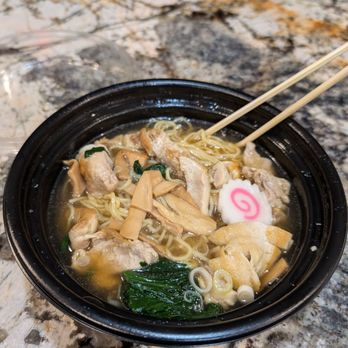 What's Up Men - Chuka ramen (but with chicken instead of pork) - Ramen Near Me - Fullerton, California What's Up Men - Chuka ramen (but with chicken instead of pork) - Ramen Near Me - Fullerton, California