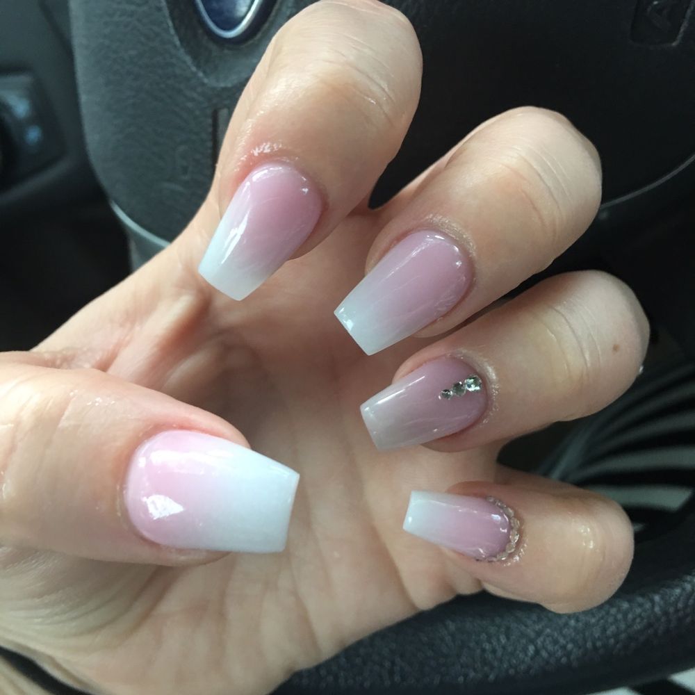 D Crown Nail Bar - Nail Salons Near Me - Garland, Texas D Crown Nail Bar - Nail Salons Near Me - Garland, Texas