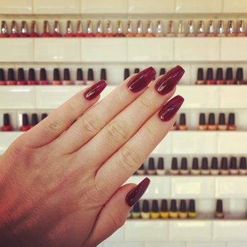 Kosmo Nail Bar - Nail Salons Near Me - Mclean, Virginia