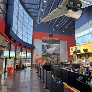 Regal Auburn - Washington - Concessions - Cinema Near Me - Auburn, Washington