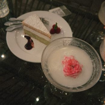 Simone on Sunset - Wine Bars Near Me - Houston, Texas