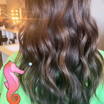 Blow Chic - Hair Salons Near Me - Bay Shore, New York