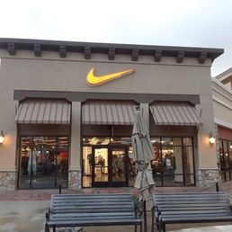 nike at tejon outlets
