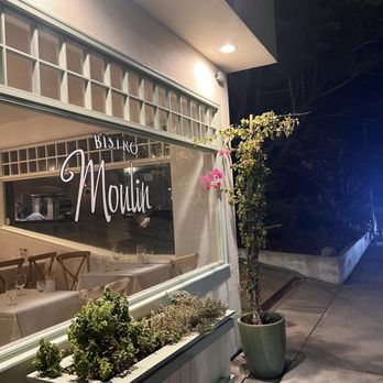 Bistro Moulin - Wine Bars Near Me - Monterey, California