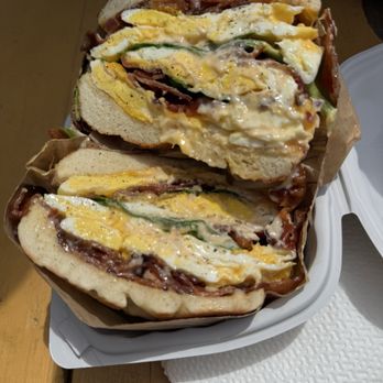 Curbside on the Run - Speecy Spicy - Coffee & Tea Near Me - Pittsburgh, Pennsylvania