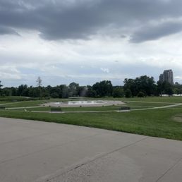 Sitting down and watching this incredible fountain!