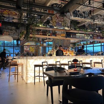 Shiso - Cocktail Bars Near Me - Miami, Florida