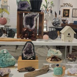Earth's Gallery