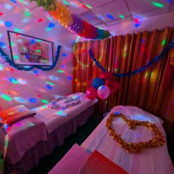 Lavender Body Relax - Michael is so epic he was invited to our wedding!! He made this setup to celebrate us