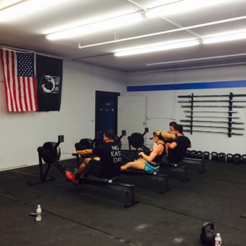 Zenith Gym - NO EASY DAYS - Trainers Near Me - West Covina, California Zenith Gym - NO EASY DAYS - Trainers Near Me - West Covina, California