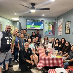 Ray's Pizzaria