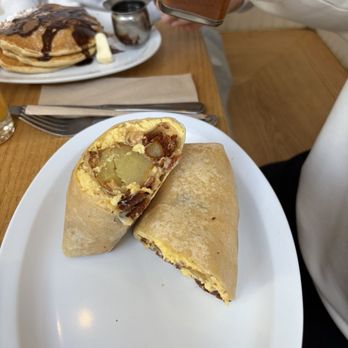 Heist Restaurant - Burrito - Coffee & Tea Near Me - San Francisco, California Heist Restaurant - Burrito - Coffee & Tea Near Me - San Francisco, California