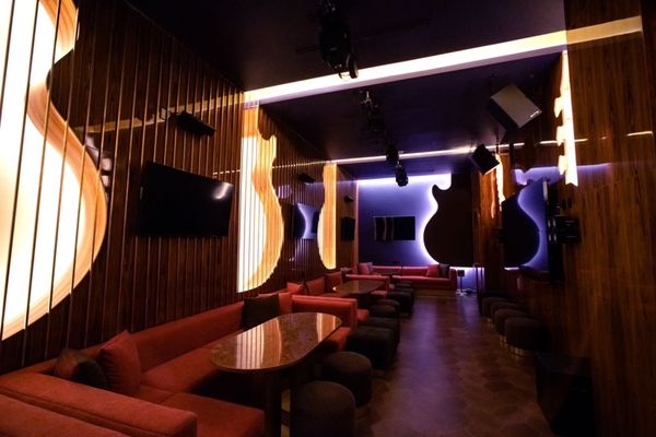 Maze Lounge by null