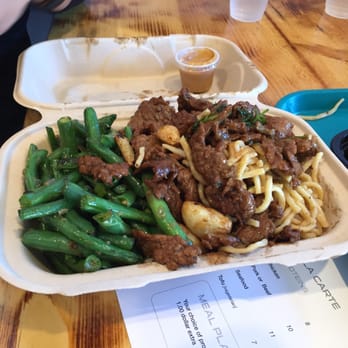 Blurr Kitchen - Beef, noodle, and green bean meal. - Asian Fusion Near Me - Santa Clara, California