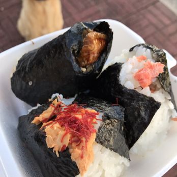 Omusubi Gonbei - Spicy tuna, salmon, eel rice rice balls - Japanese Near Me - Edgewater, New Jersey