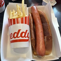 Freddy's Frozen Custard & Steakburgers - Kid's Hot Dog Combo