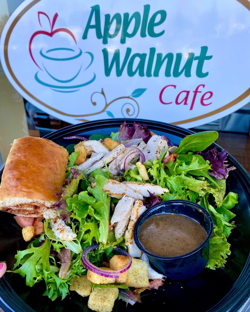 APPLE WALNUT CAFÉ 123 Photos & 200 Reviews 2924 West Chester Pike
