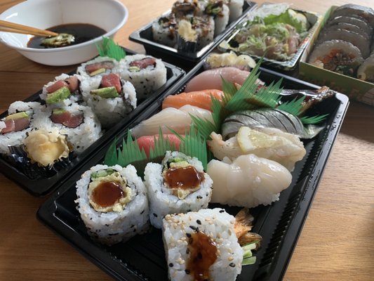 Sushi Show by null