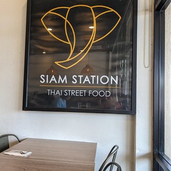 Siam Station - Classy logo - Thai Near Me - Irvine, California