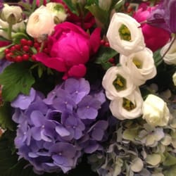 The Flowerfall - Always beautiful arrangements