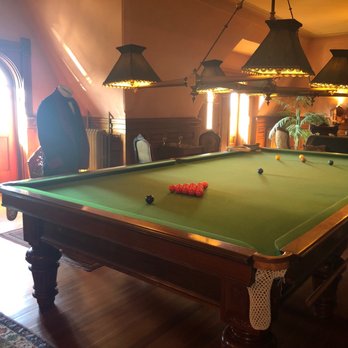Craigdarroch Castle - Billard Room - Museums Near Me - Victoria, British Columbia Craigdarroch Castle - Billard Room - Museums Near Me - Victoria, British Columbia