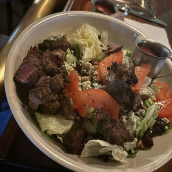 Nicolinni's Chophouse - Venetian salad with steak tips - Italian Near Me - Canfield, Ohio Nicolinni's Chophouse - Venetian salad with steak tips - Italian Near Me - Canfield, Ohio