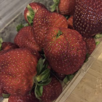 YUMMY.COM - 4 bucks worth of "fresh" strawberries. Nasty. Tossed them out. Customer service response was good but still, buyer beware. - Grocery Near Me - Los Angeles, California