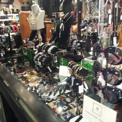 Gilded Lily Home - Awesome selection of jewelry!