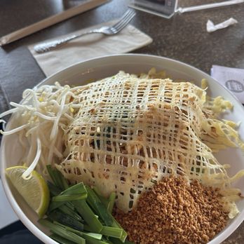 Kin Dee Bothell - Pad Thai - Thai Near Me - Bothell, Washington