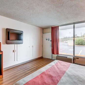 Motel 6 - single - Hotels Near Me - Somerset, Kentucky
