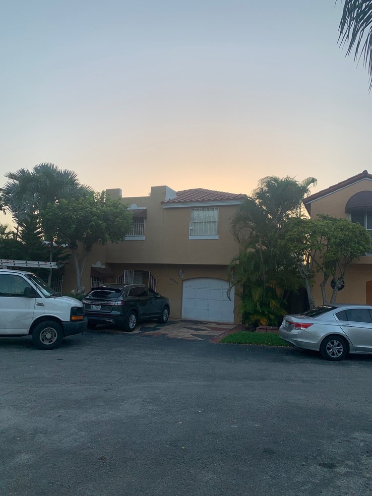 Slide of Mr. & Mrs. Shingles Roofing