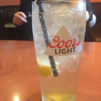 Boston Pizza - Peach mango quencher - Pizza Near Me - Spruce Grove, Alberta Boston Pizza - Peach mango quencher - Pizza Near Me - Spruce Grove, Alberta