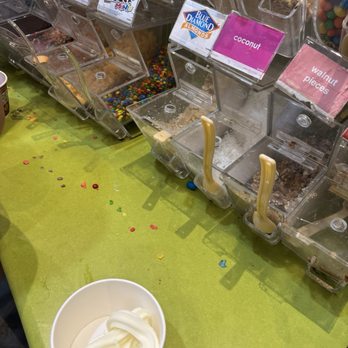 Menchies - Ice Cream & Frozen Yogurt Near Me - Miami, Florida Menchies - Ice Cream & Frozen Yogurt Near Me - Miami, Florida