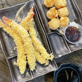 Ms Tea's Bento & Sushi - Tempura Shrimp Appetizer and Shumai - Both Delicious - Sushi Bars Near Me - Union Park, Florida