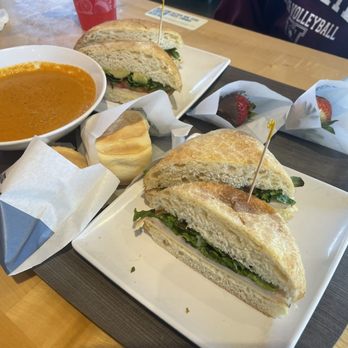 Café Zupas - Turkey Sandwich and Tomato Basil Soup - Salad Near Me - Gilbert, Arizona Café Zupas - Turkey Sandwich and Tomato Basil Soup - Salad Near Me - Gilbert, Arizona