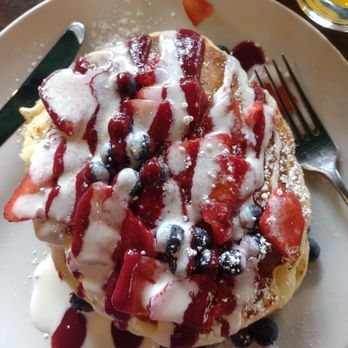 Rooster - Downtown - Pancakes with berry and creme - Creperies Near Me - St. Louis, Missouri Rooster - Downtown - Pancakes with berry and creme - Creperies Near Me - St. Louis, Missouri