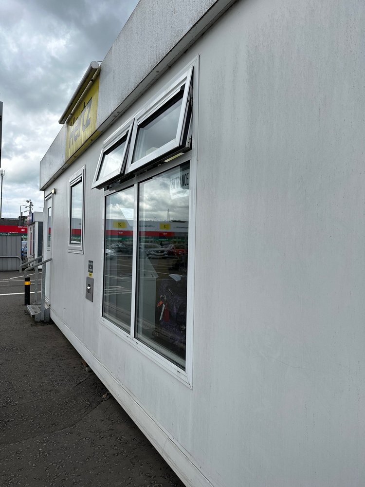 HERTZ RENT A CAR Updated September 2024 10 Photos Glasgow Airport