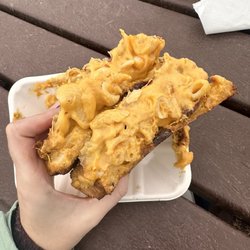 The Cheesy Toast Shack - Mac n cheese grilled cheese