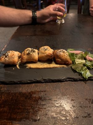 The Scottish Arms by null