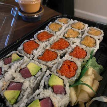 Kuyi Sushi - Tuna Avocado Roll, Spicy Tuna Roll, Spicy Yellowtail Roll - Sushi Bars Near Me - Cromwell, Connecticut Kuyi Sushi - Tuna Avocado Roll, Spicy Tuna Roll, Spicy Yellowtail Roll - Sushi Bars Near Me - Cromwell, Connecticut