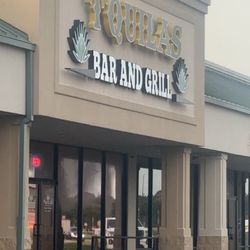 Tquilas Bar and Grill