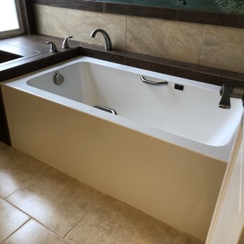Stress Free Cleaning - Deep cleaned spa with a Squeaky clean marble floor ! - Home Cleaning Near Me