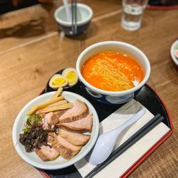 Hokkaido Ramen Santouka - spicy miso