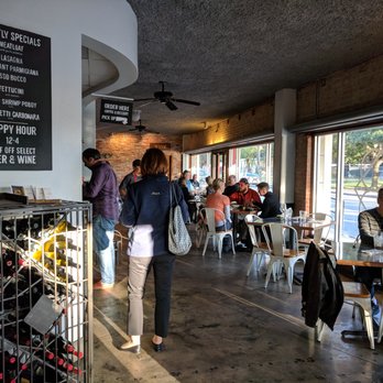 Paulie's - Sandwiches Near Me - Houston, Texas