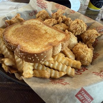 Huey Magoo's Chicken Tenders - Chicken Shop Near Me - Dacula, Georgia