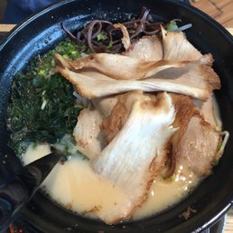 Pork Ramen w/ Spring Roll Combo - 88 HKD