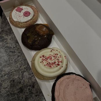 Crumbl - Waugh Chapel - Bakeries Near Me - Gambrills, Maryland Crumbl - Waugh Chapel - Bakeries Near Me - Gambrills, Maryland