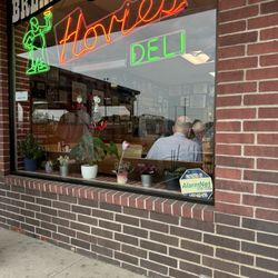 Hovie's