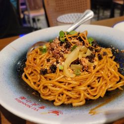 YU Noodles Café - N 5 dried noodle with peanut sauce mixed in