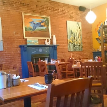 Blue Fox Cafe - Inside dining area. - Breakfast & Brunch Near Me - Victoria, British Columbia